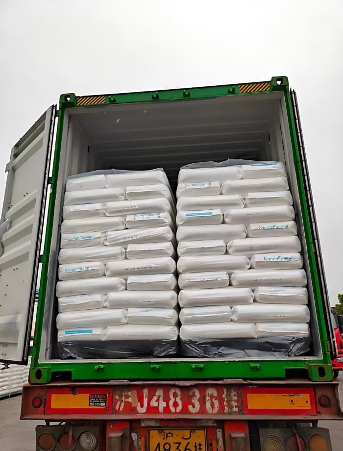 PP Impact Copolymer Polypropylene Lyondell Basell EP332L for Battery Cases