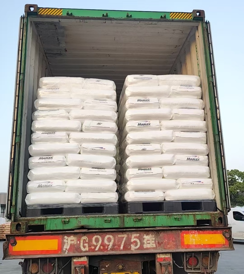 Polyethylene Virgin Hdpe Blow Molding Marlex HXM 50100 Polyethylene For Chemical Tanks